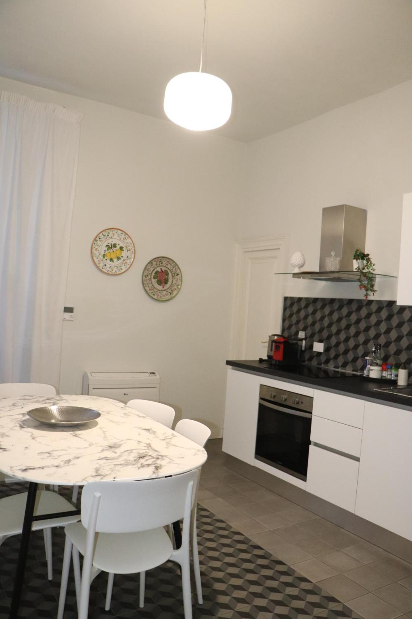 Apartment Domus Iole Nel Centro Storico